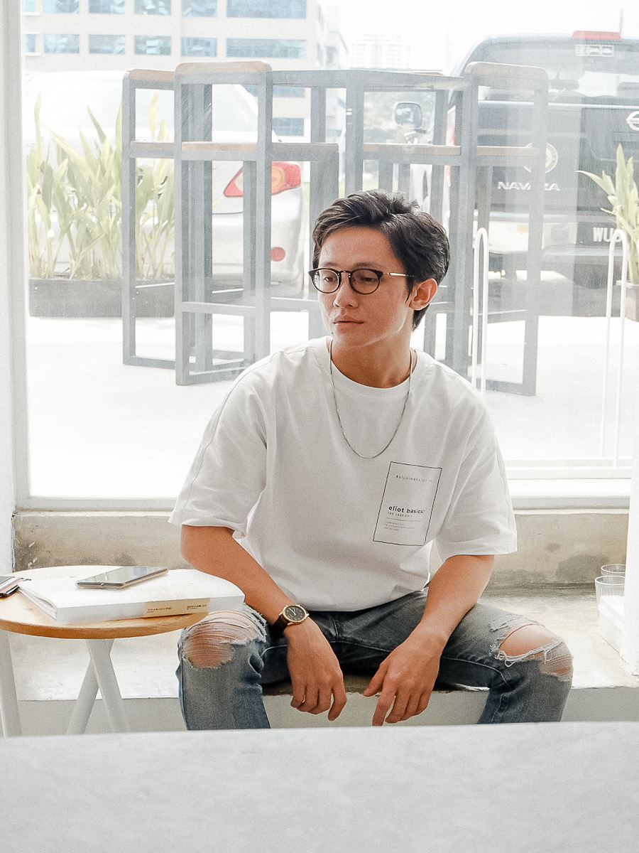 Eliot Malaysia Basic T-Shirt